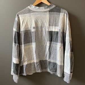 Blue and Grey Patterned Sweater